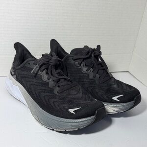 Hoka One One Black Athletic Shoes women’s Size 7.5B